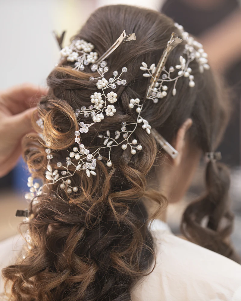 Low bun with fresh jasmine flowers pinned by a student, Odia festive style, Finenticee Academy